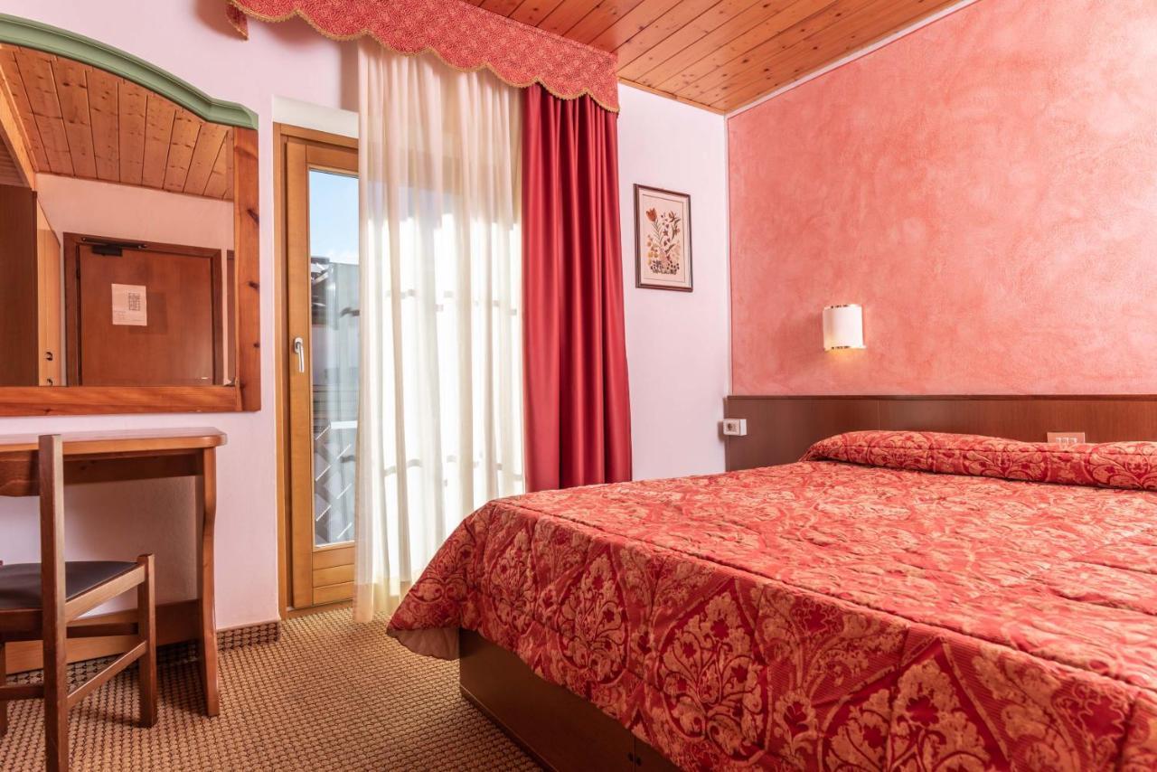 Hotel Italo Madonna di Campiglio Luaran gambar